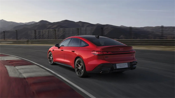 全新上汽奥迪A5L Sportback正式上市，限时臻享价25.99万元起